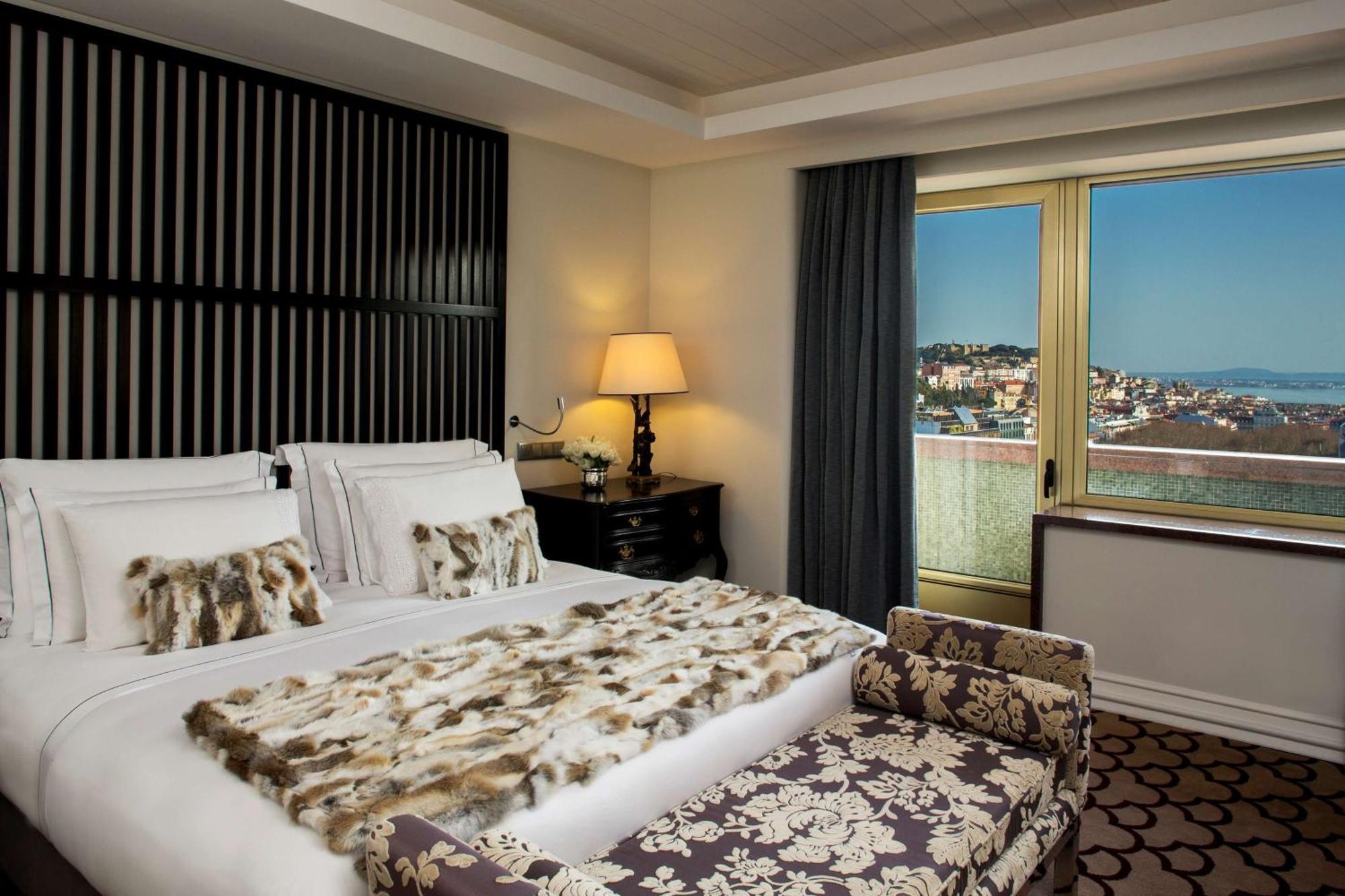 Tivoli Avenida Liberdade Lisboa - A Leading Hotel Of The World Dış mekan fotoğraf A bedroom at the hotel